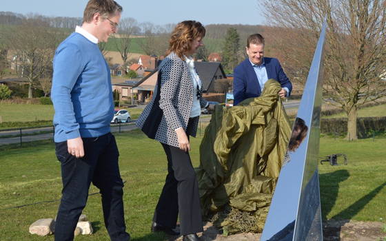 Onthulling ‘Vectory of Memory’ bij het Vrijheidsmuseum