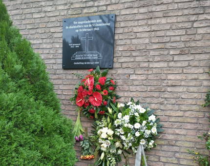 Herdenking slachtoffers V1 bominslag Waterkwartier 18 februari 1945